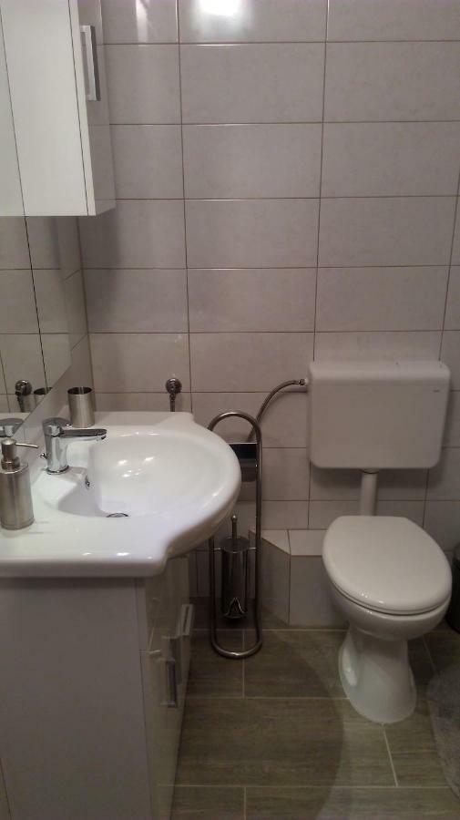 Mali Delfin Apartment Sveti Juraj Luaran gambar